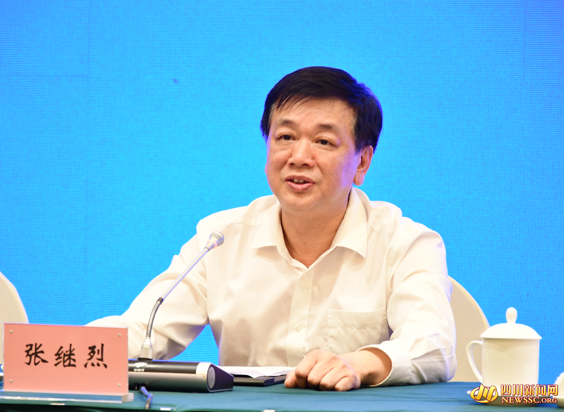 東方電氣集團副總經(jīng)理、黨組成員張繼烈_副本.jpg